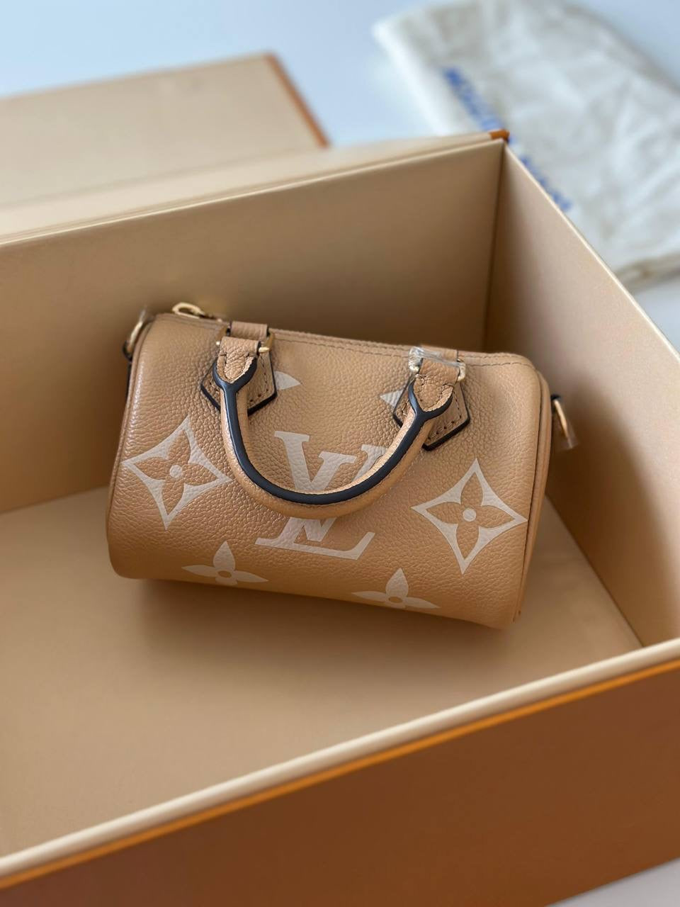 Louis Vuitton Sling Bag (VIP Quality)