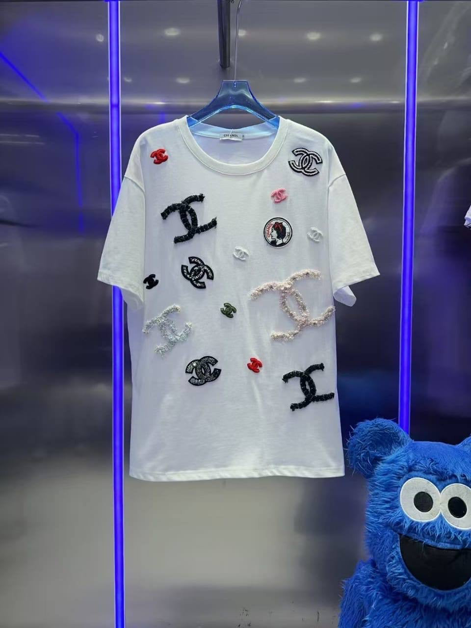 Chanel T-Shirt