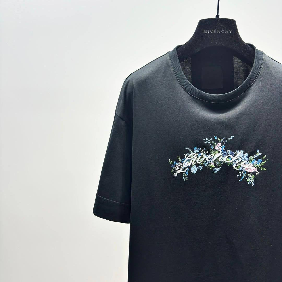 Givenchy T-Shirt