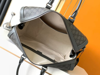 Gucci Sling Bag