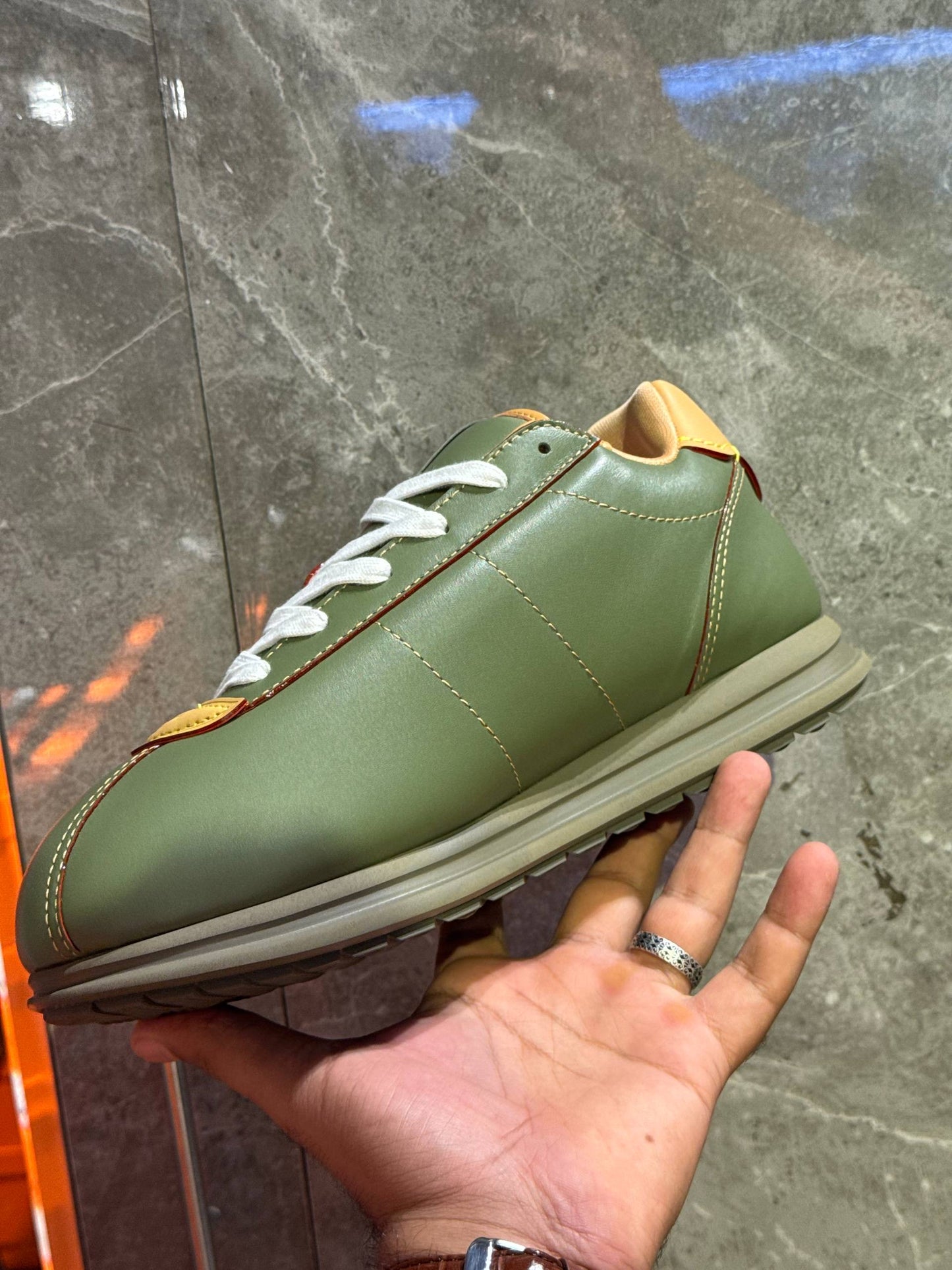 Louis Vuitton Sneakers