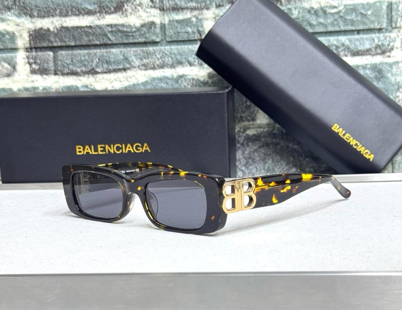 Balenciaga Sunglasses 2 colors