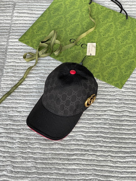 Gucci caps 2 colors