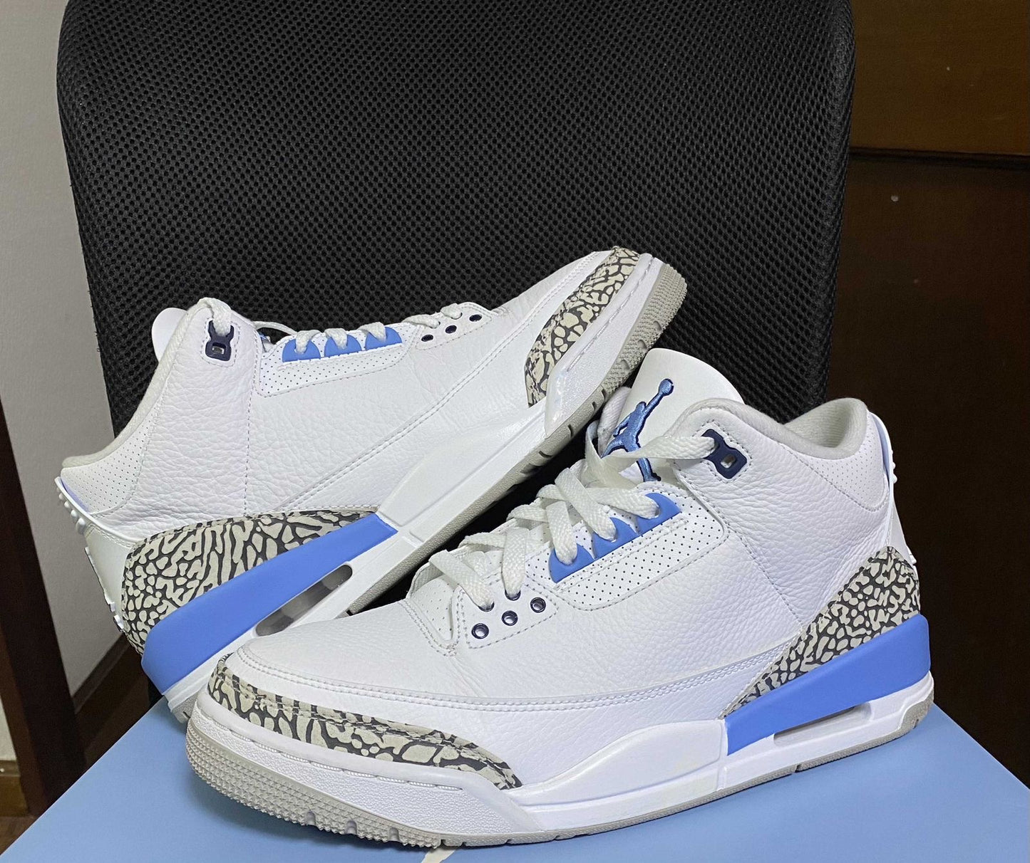 Jordan 3 UNC 2020