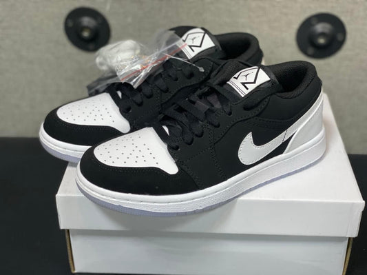 Jordan 1 Low Diamond