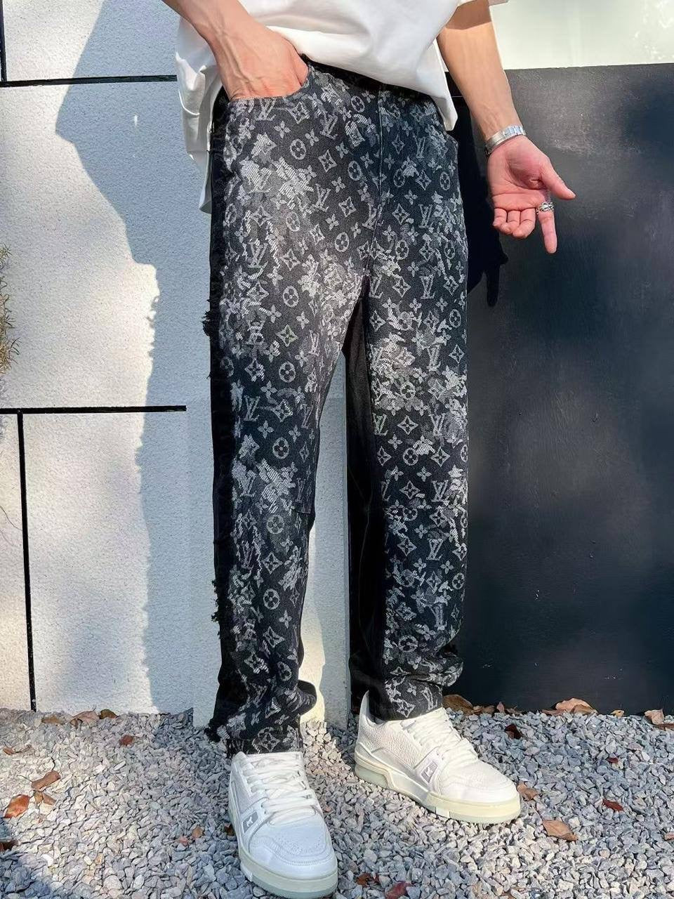 Louis Vuitton Pants