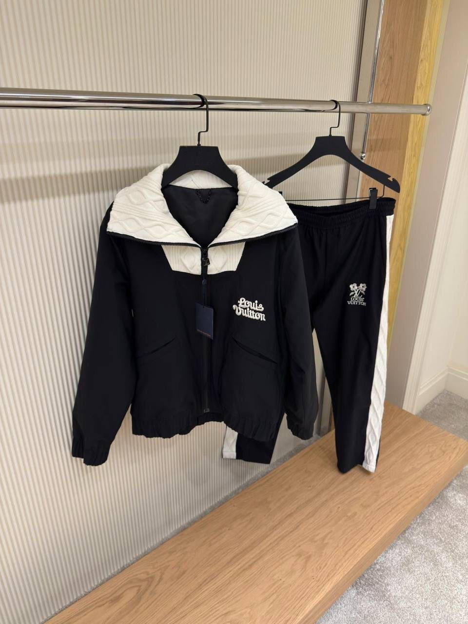 Louis Vuitton TrackSuit