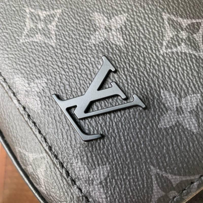 Louis Vuitton Messenger Bag (VIP Quality)