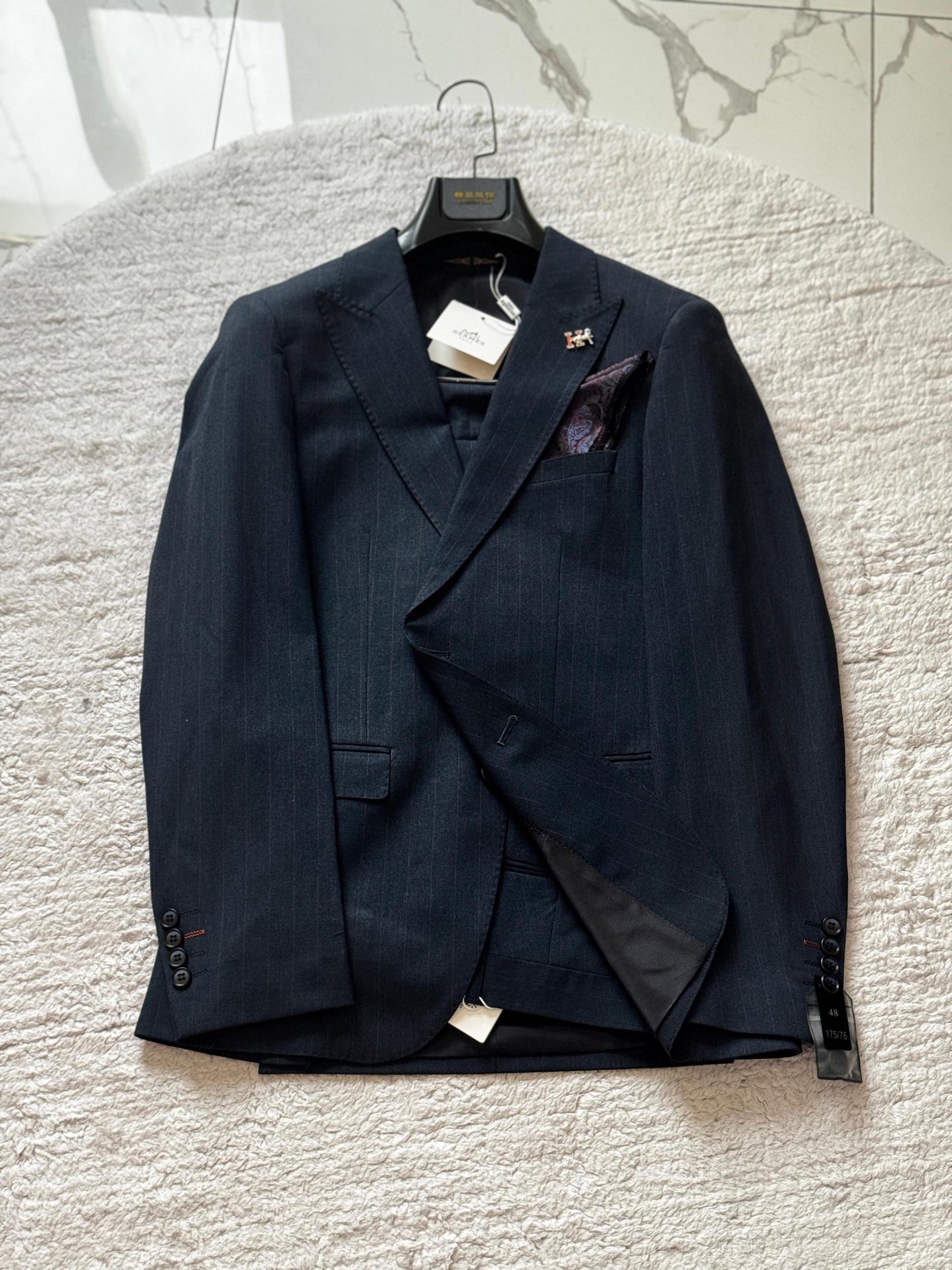 Hermes Suit