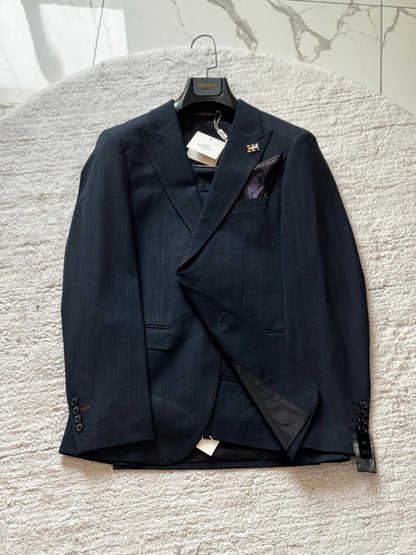 Hermes Suit