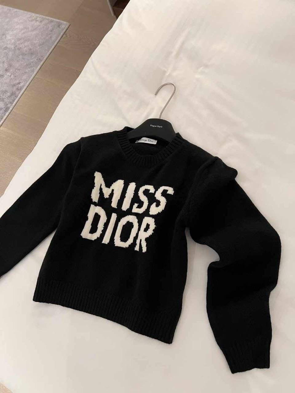 Dior Sweater 3 colors