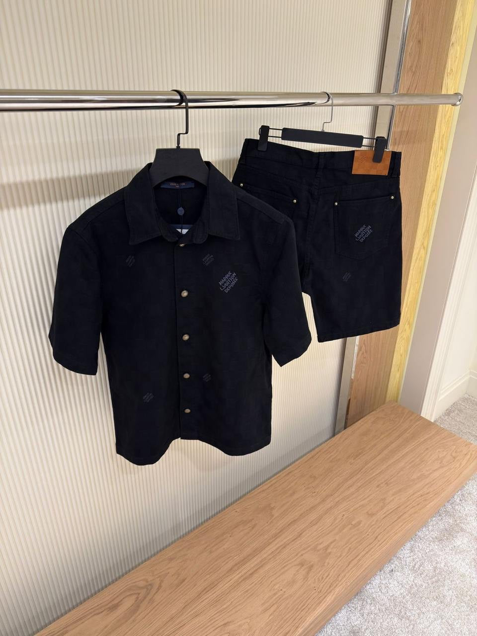 Louis Vuitton Set 2 colors