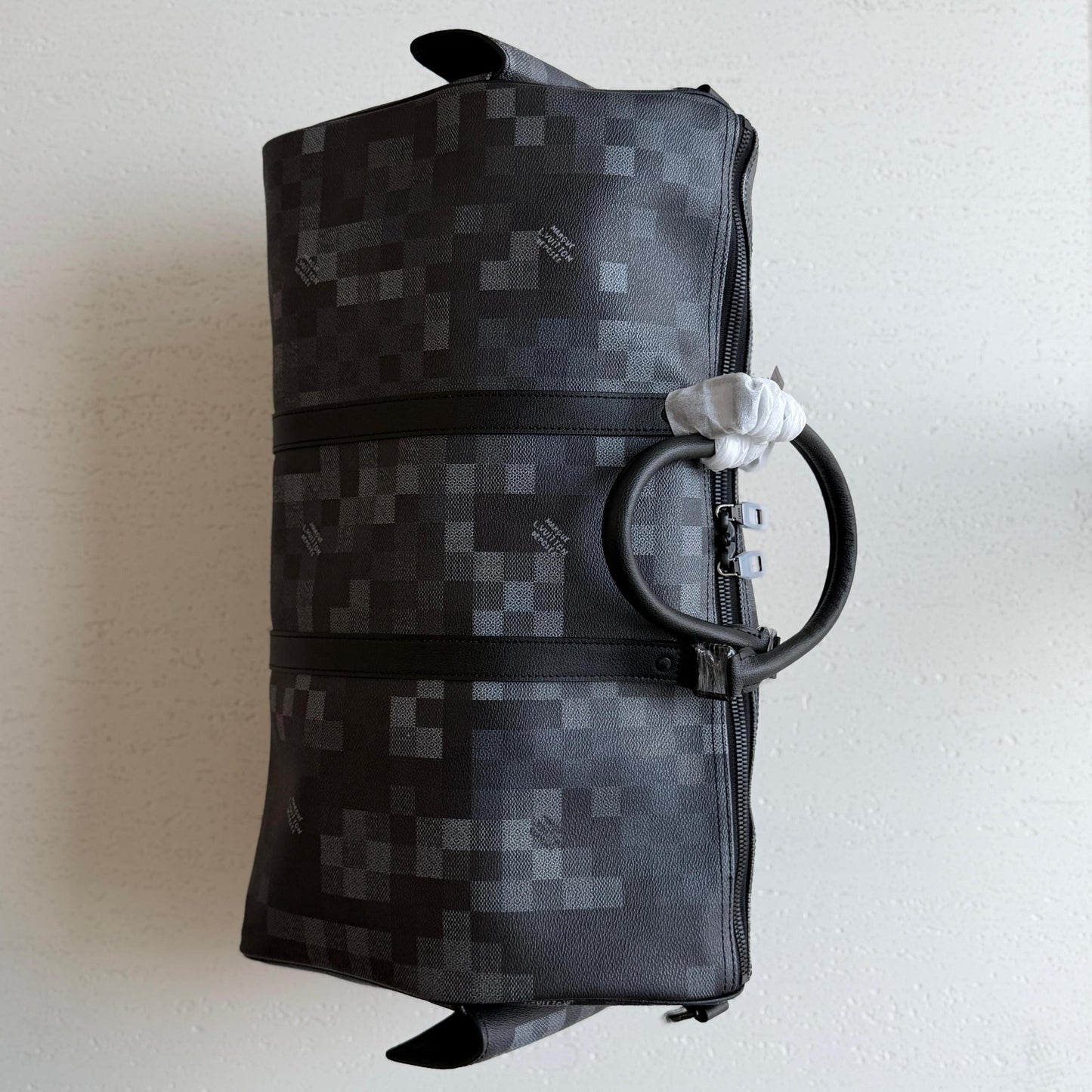 Louis Vuitton Duffle Bag ( VIP Quality )