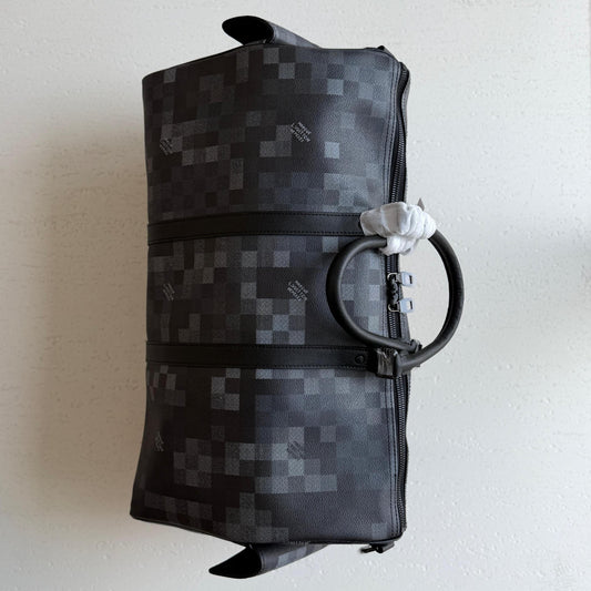 Louis Vuitton Duffle Bag ( VIP Quality )