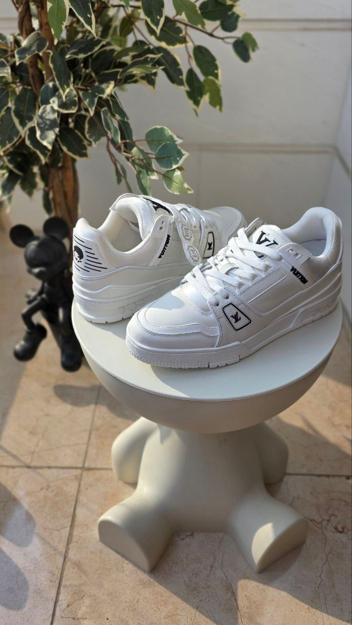 Louis Vuitton Sneakers