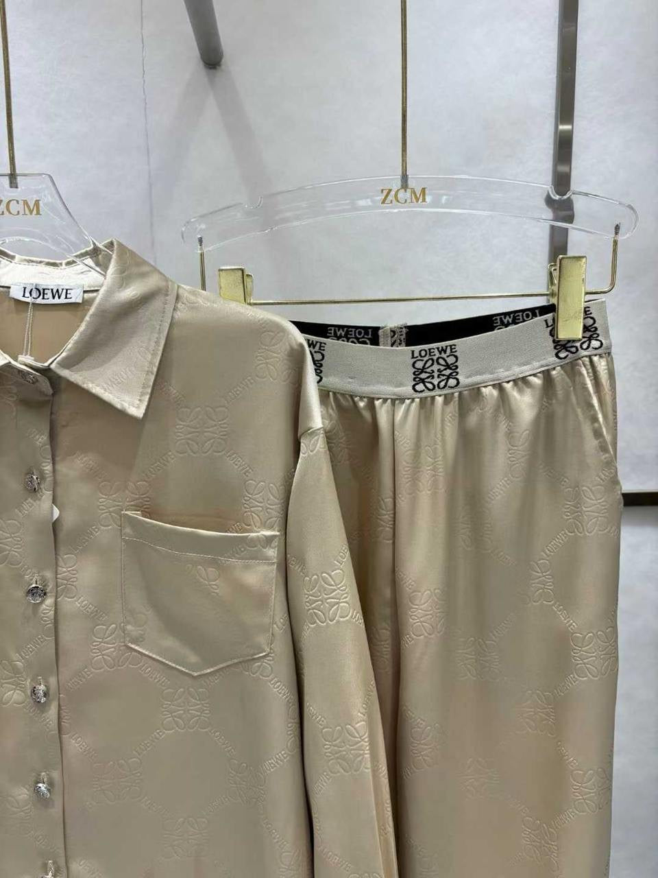 Loewe Set