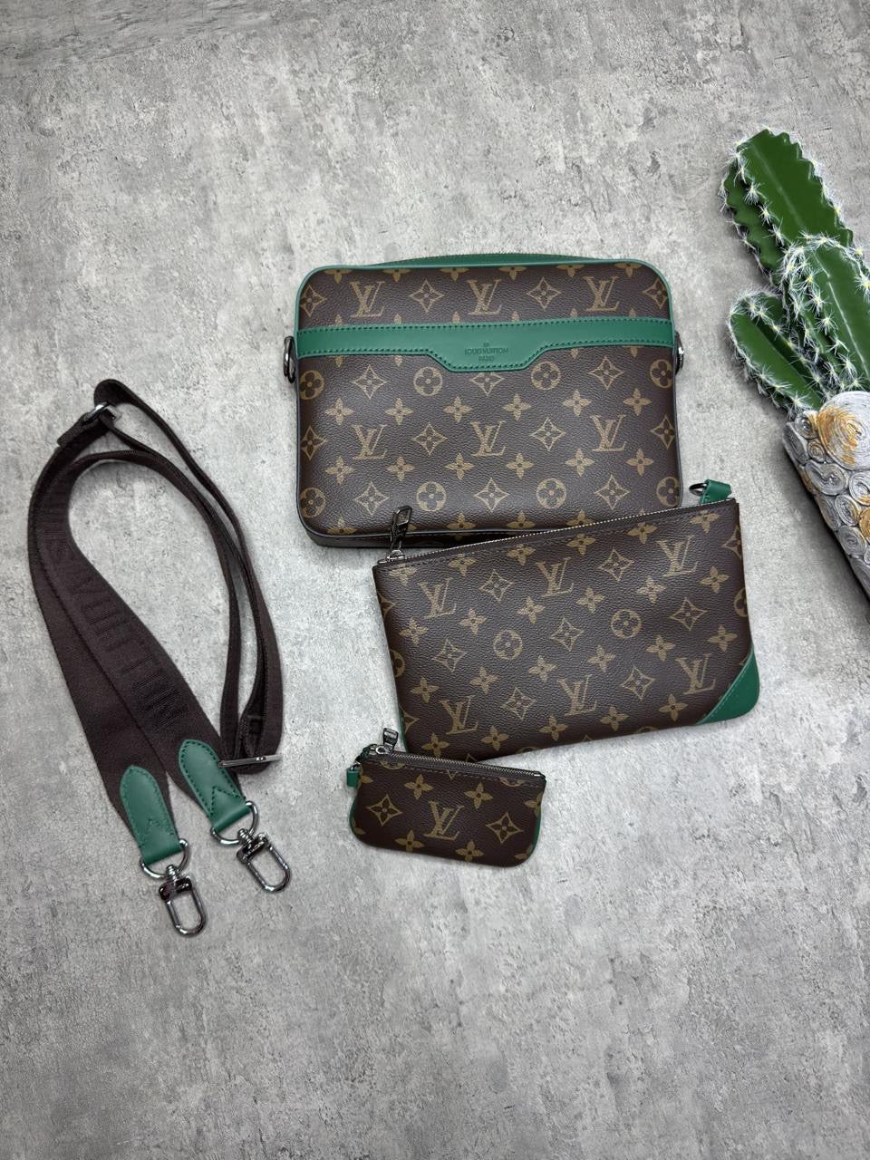 Louis Vuitton Messenger Bag (VIP Quality) 4 colors