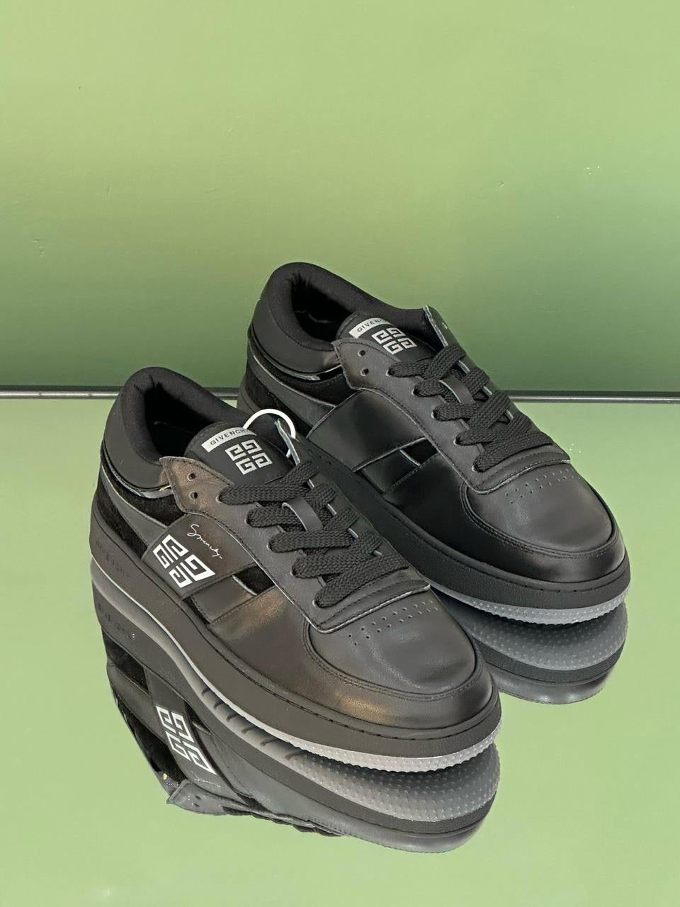 Givenchy Sneakers