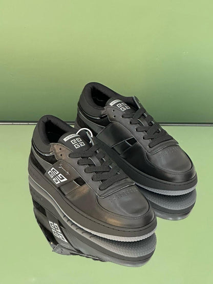 Givenchy Sneakers