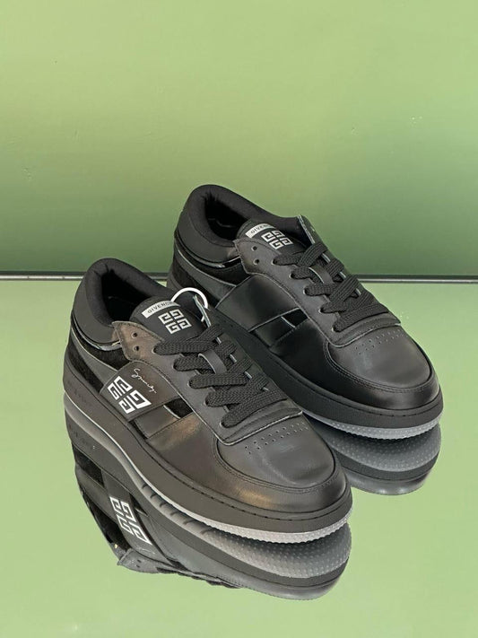 Givenchy Sneakers