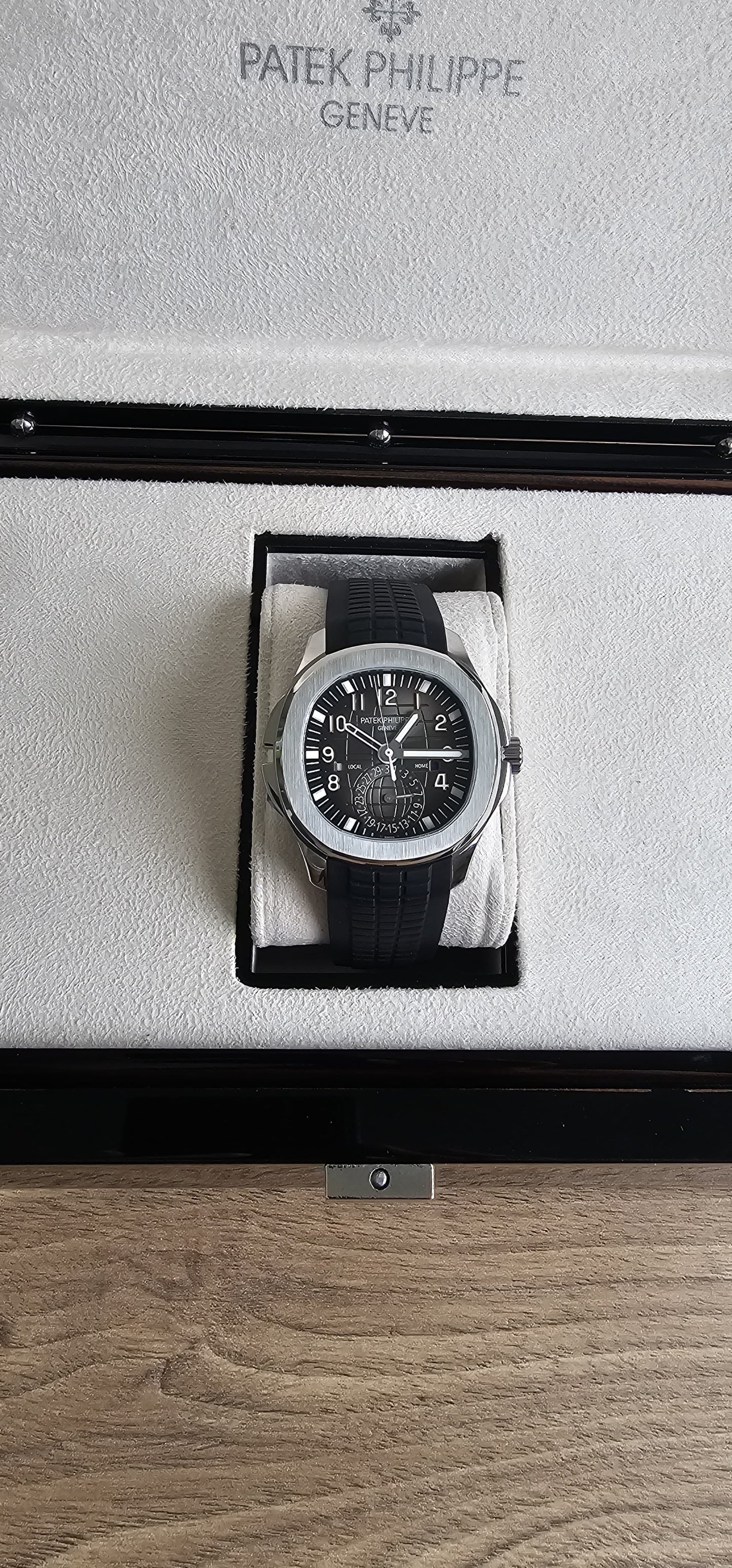 Patek Philippe aquanaut travel time  watch