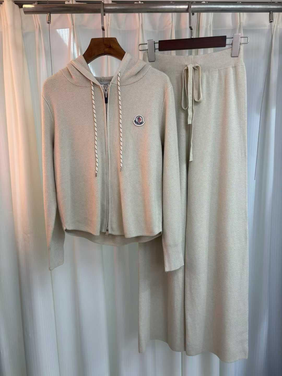 Moncler Set