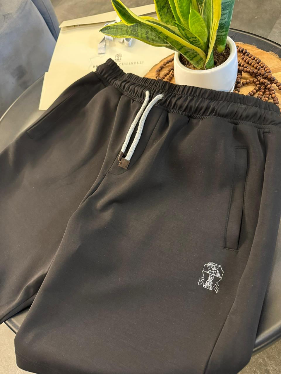 Brunello Short