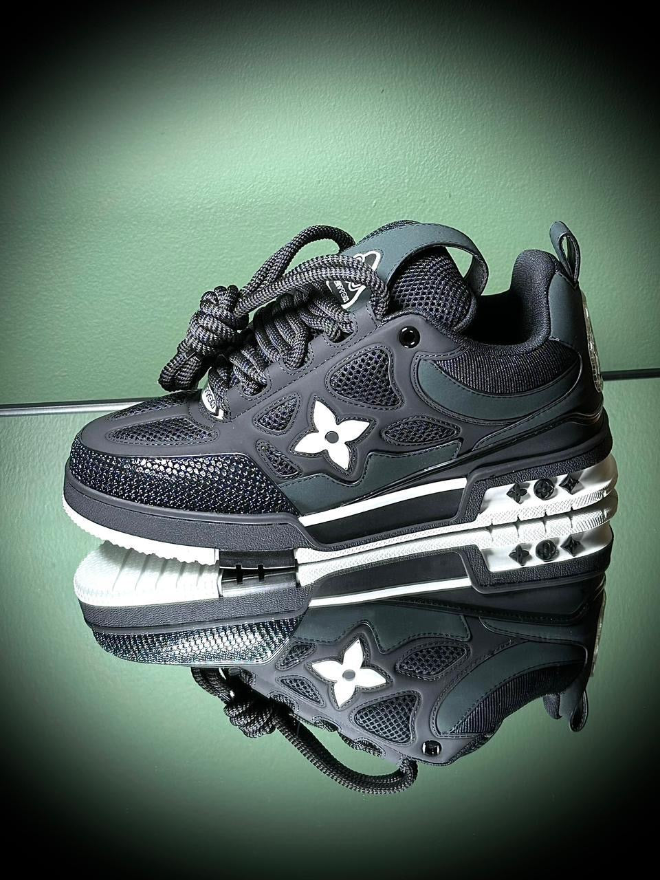 Louis Vuitton Sneakers 5 colors
