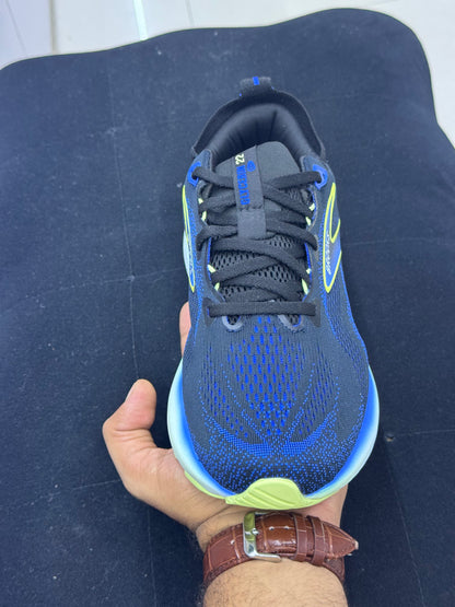 Brooks Sneakers