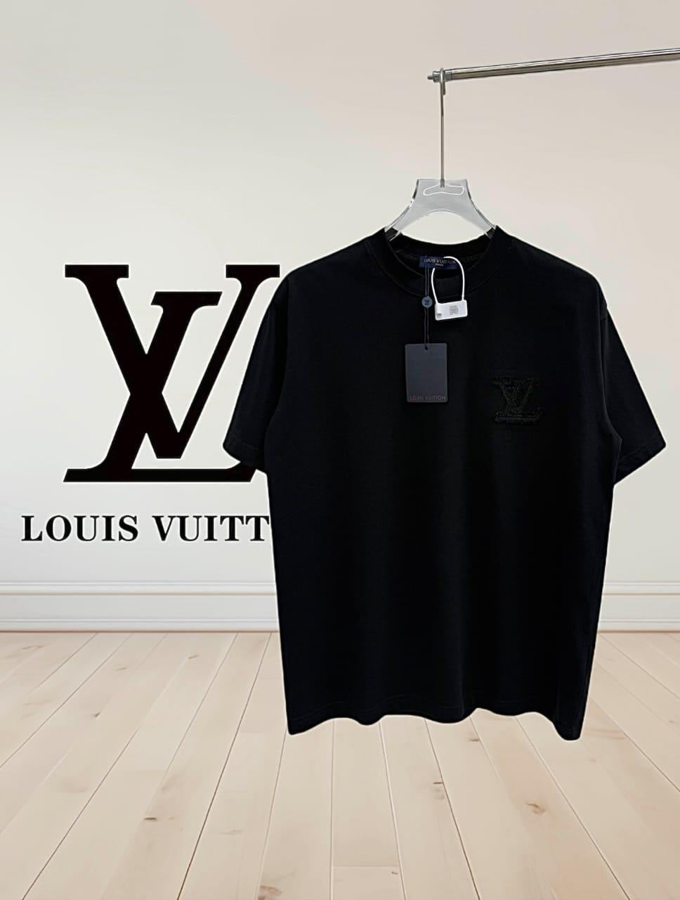 Louis Vuitton T-Shirt 2 colors