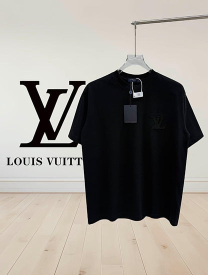 Louis Vuitton T-Shirt 2 colors