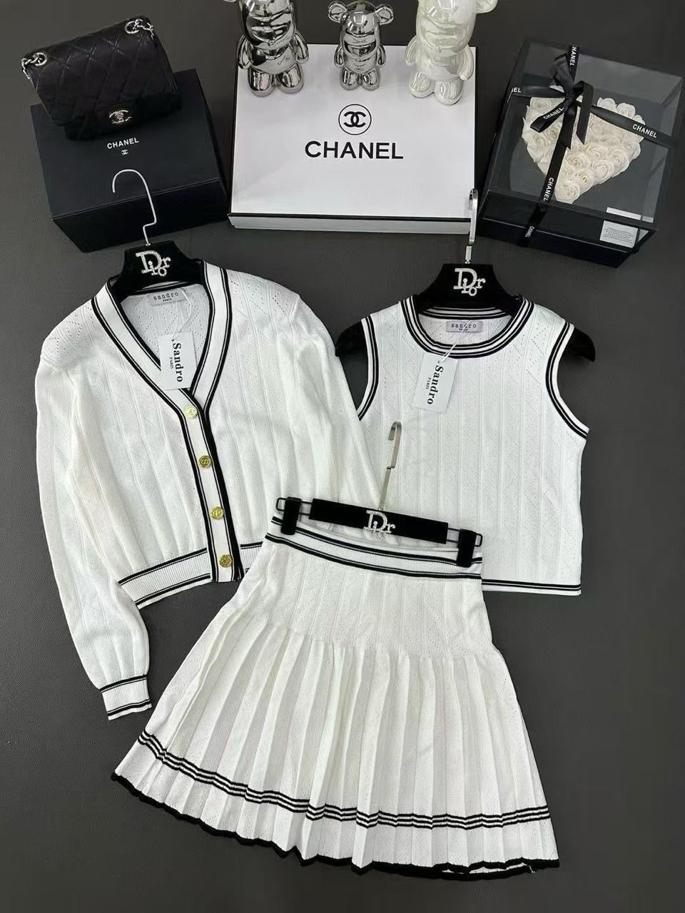 Sandro Set 2 colors