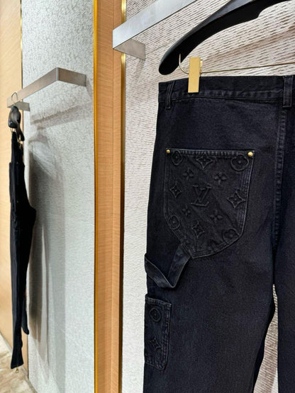 Louis Vuitton Pants
