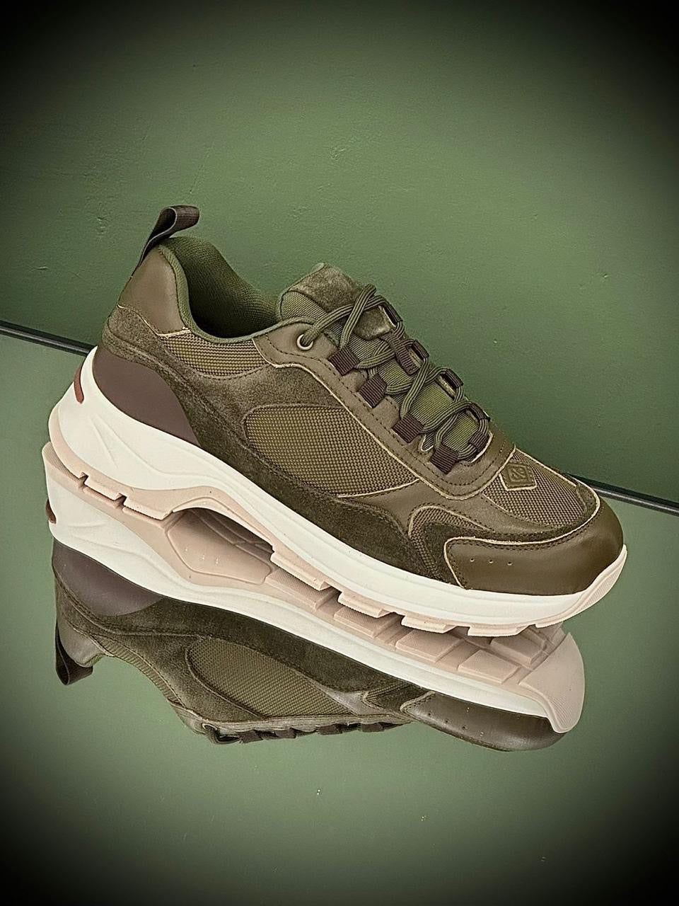 Hermes Sneakers