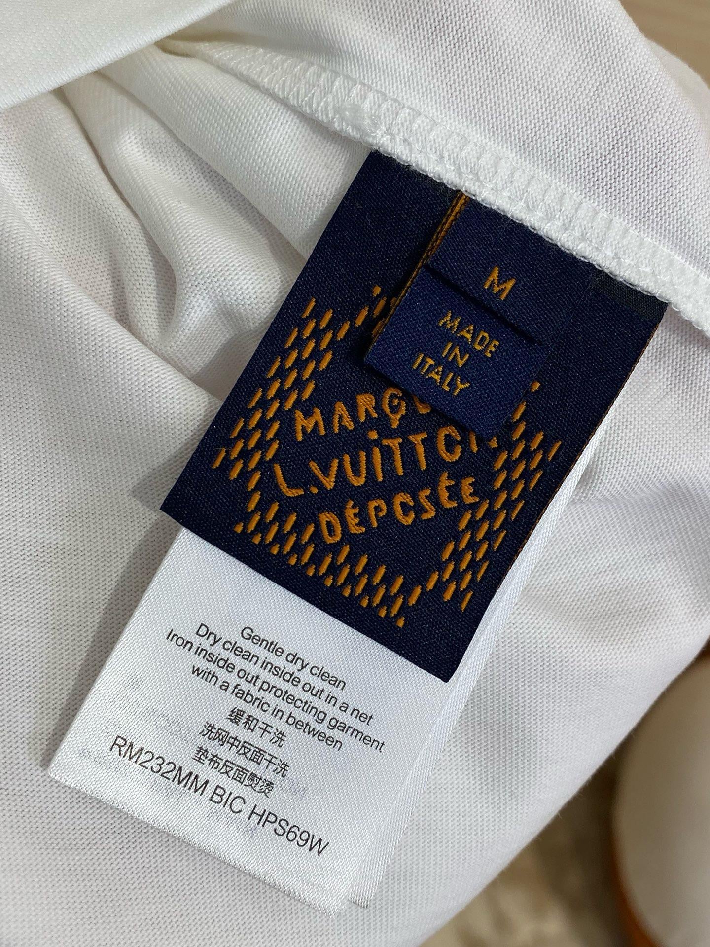 Louis Vuitton T-Shirt