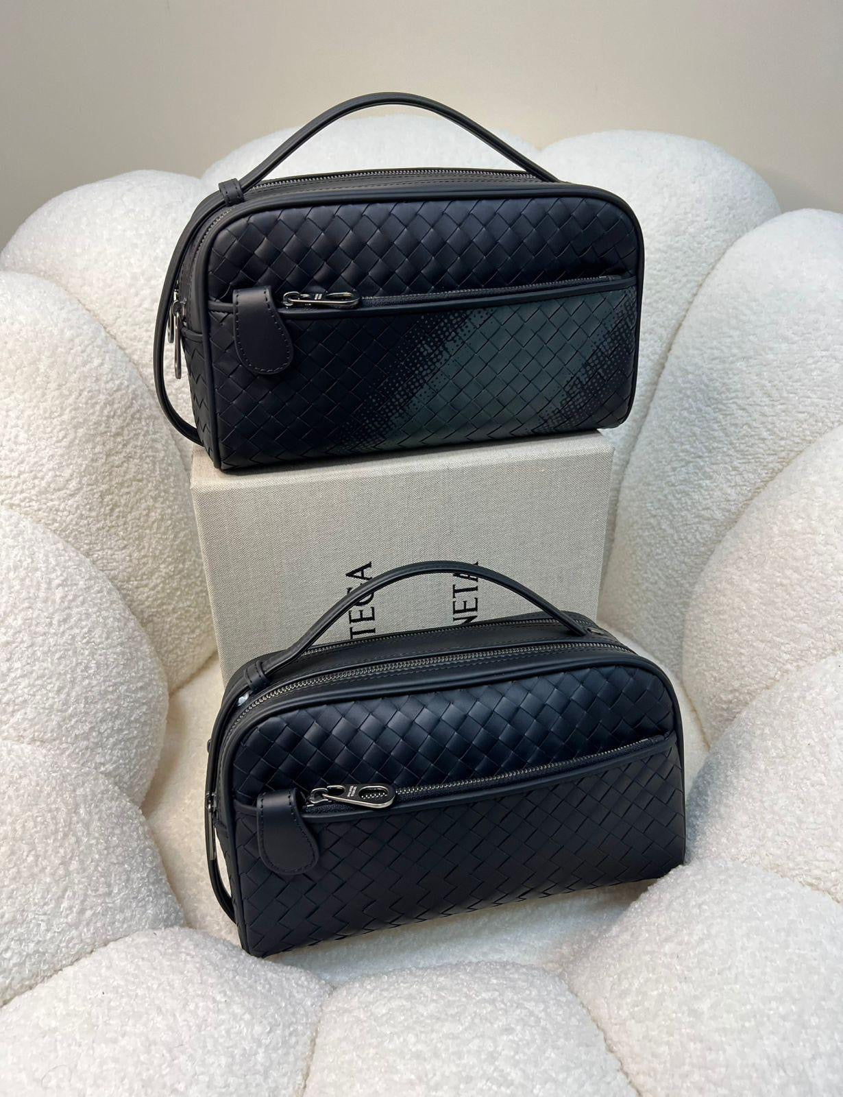 Bottega Veneta Pouch (VIP Quality)