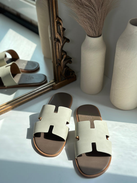 Hermes Slippers