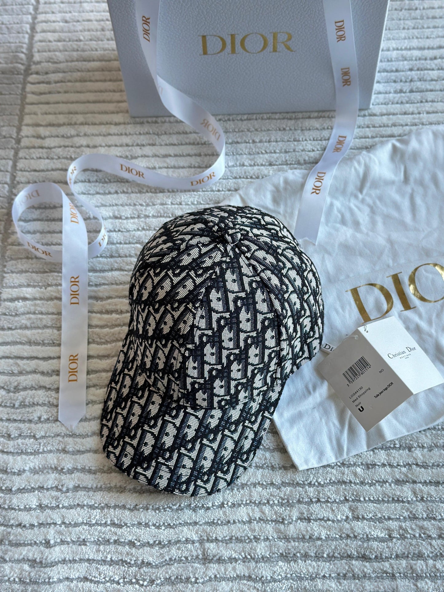 Dior Caps 7 colors