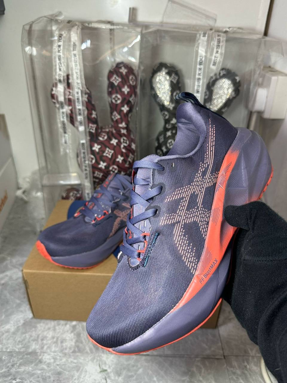 ASICS Sneakers