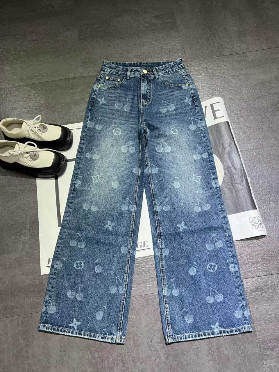Louis Vuitton Pants