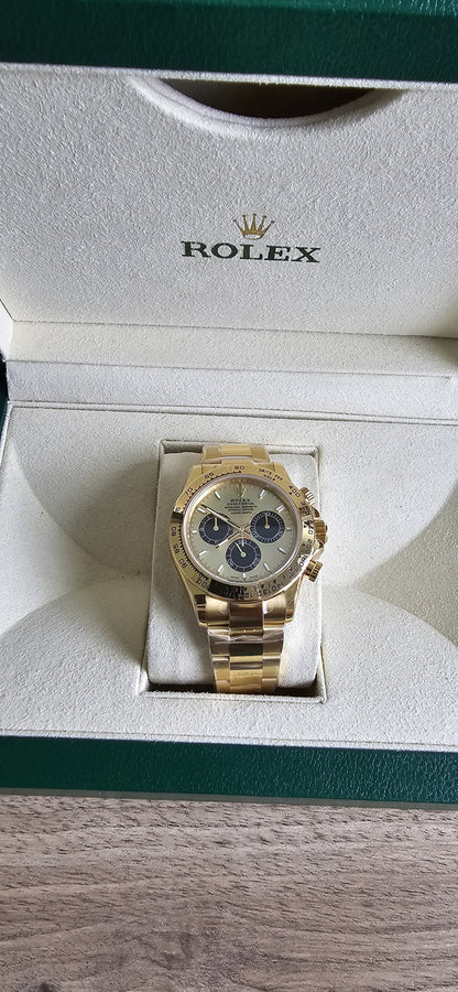 Rolex Daytona 40mm Yellow Gold Sundust Dial Oyster Watch