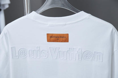 Louis Vuitton T-Shirt 2 colors