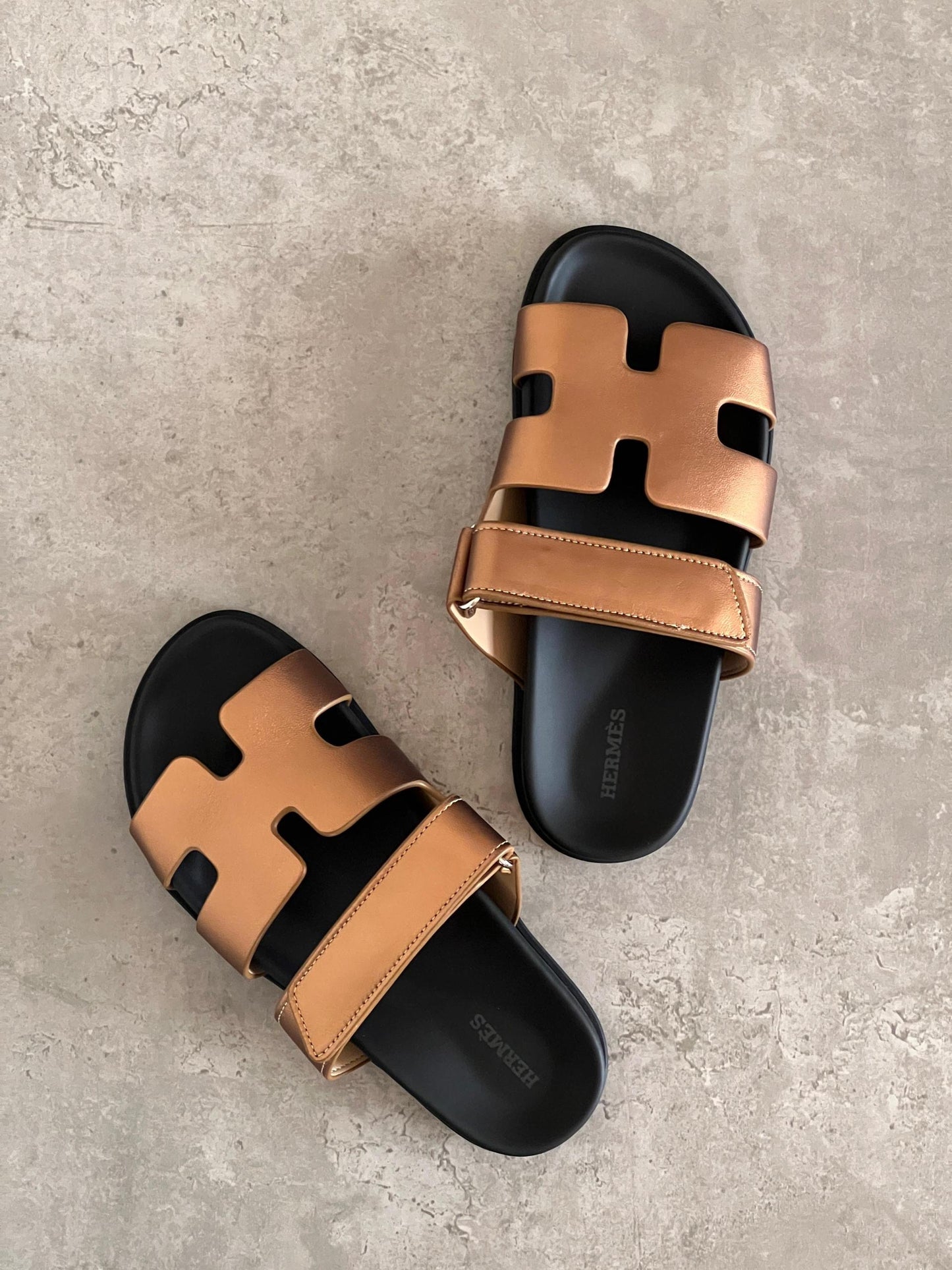 Hermes Slippers 2 colors