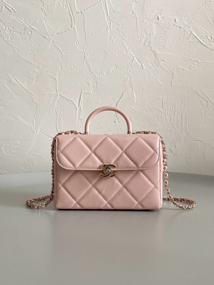 Chanel sling bag 2 colors (vip quality)