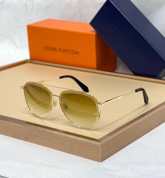 Louis Vuitton Sunglasses 4 colors