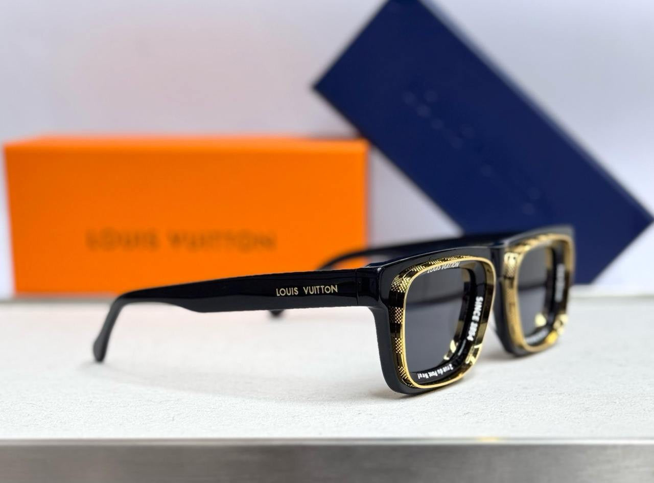 Louis Vuitton Sunglasses 2 colors