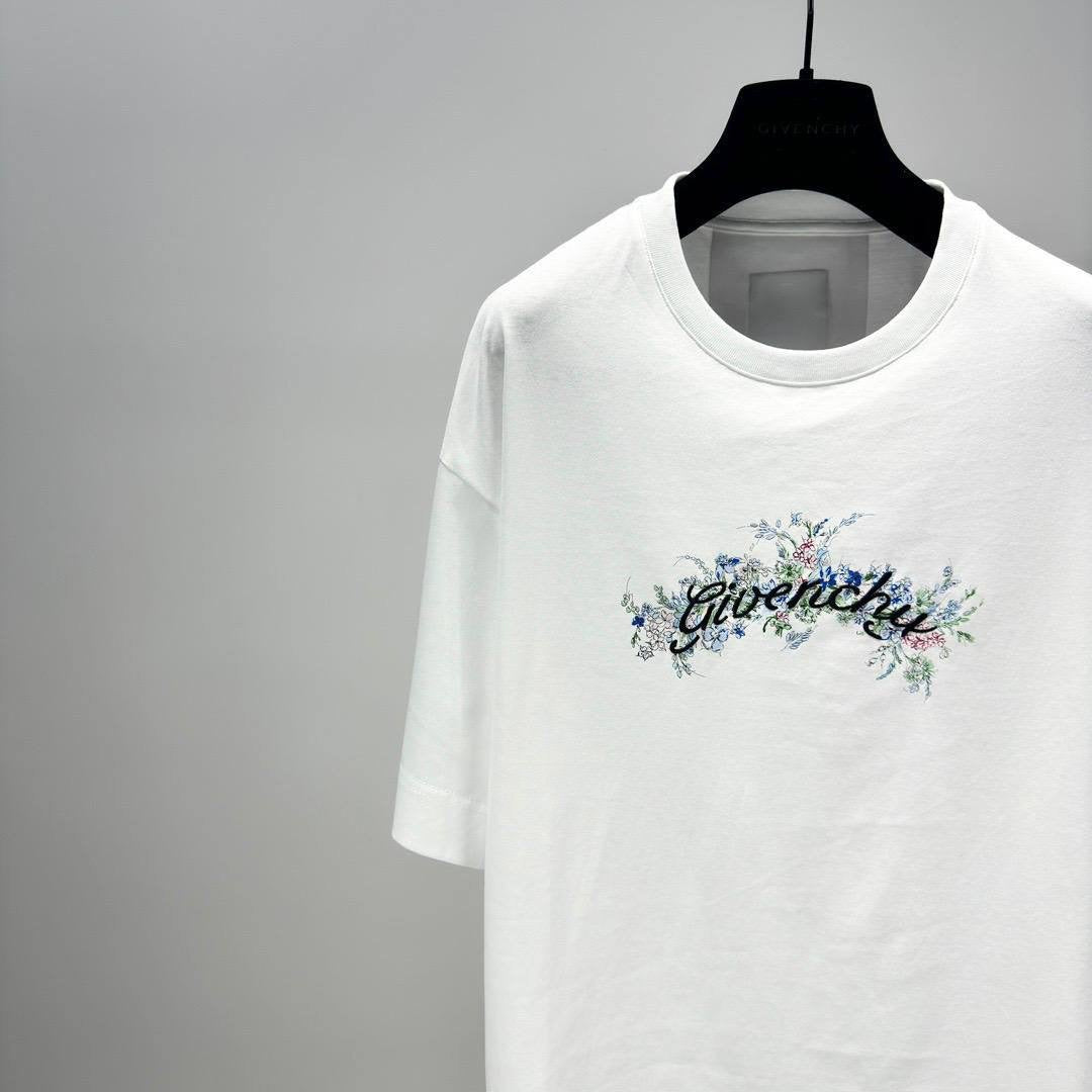Givenchy T-Shirt