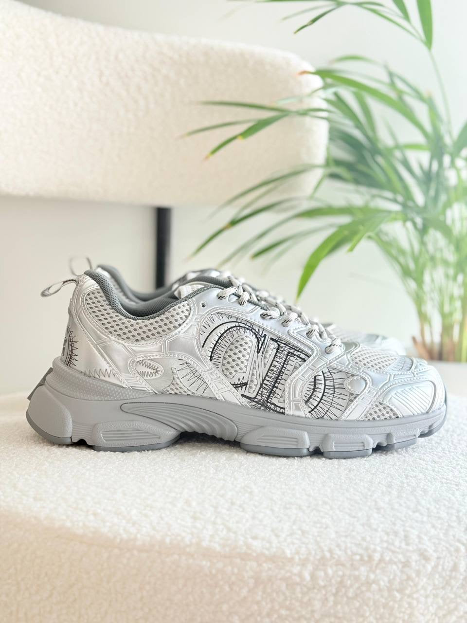 Dior Sneakers
