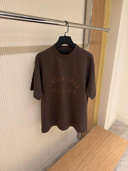 Essential T-Shirt 3 colors