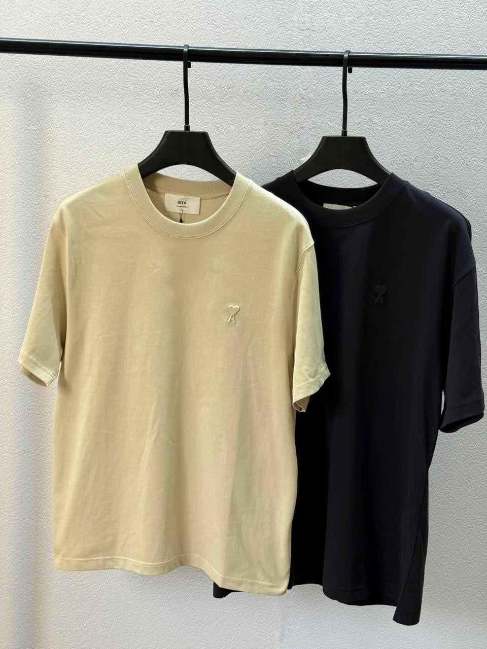 AMI T-Shirt 2 colors